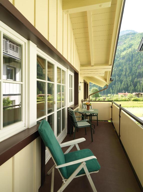 Domizil Zillertal Apartment ไมย์อาโฮเฟิน ภายนอก รูปภาพ